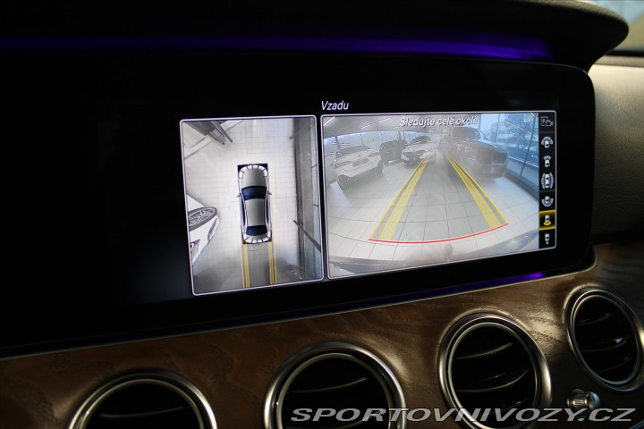 Mercedes-Benz E 200d DIS+ / 360° / NezTop 2020