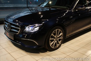 Mercedes-Benz E 200d DIS+ / 360° / NezTop 2020