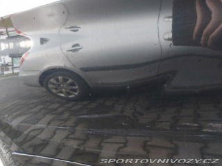 BMW 3 2,0 320d touring 2006