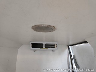 Mercedes-Benz Ostatní modely Vito 2,2 chlaďák 1800