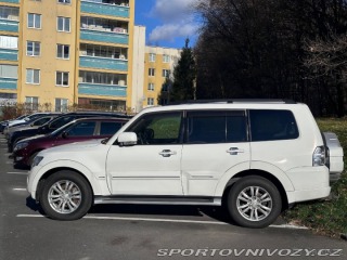 Mitsubishi Ostatní modely Pajero 3,2 ( 147 kW) 2014