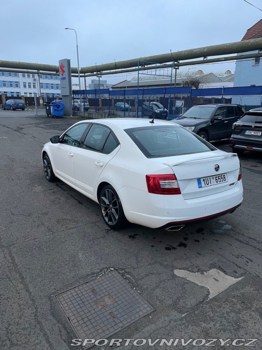 Škoda Octavia RS 2,0 RS TSI 162kw 1800