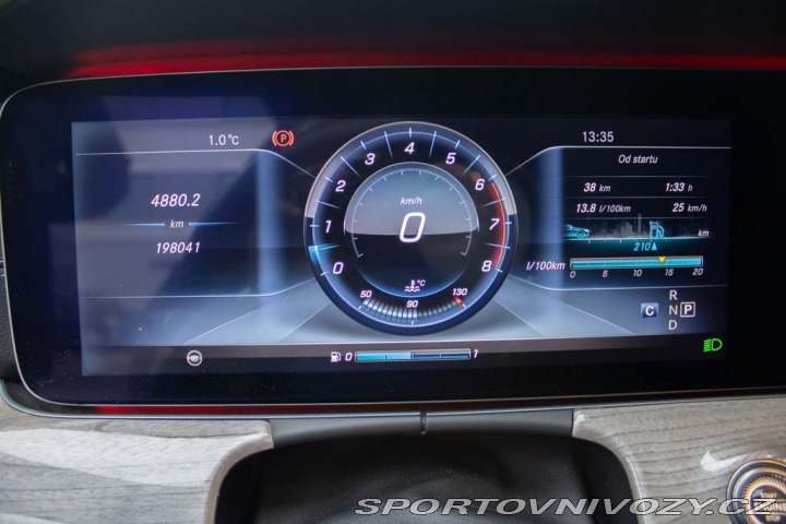 Mercedes-Benz E 2017