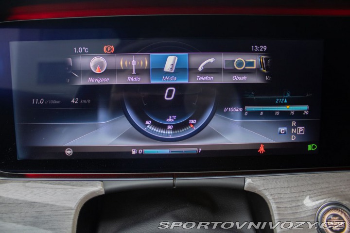 Mercedes-Benz E 2017