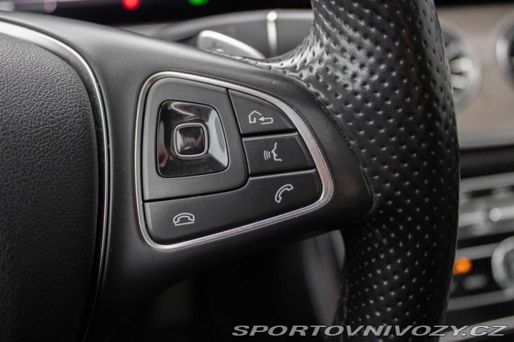 Mercedes-Benz E 2017