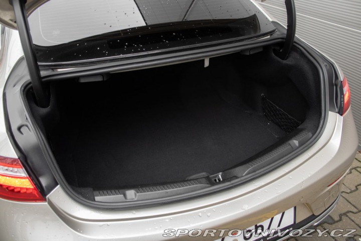 Mercedes-Benz E 2017