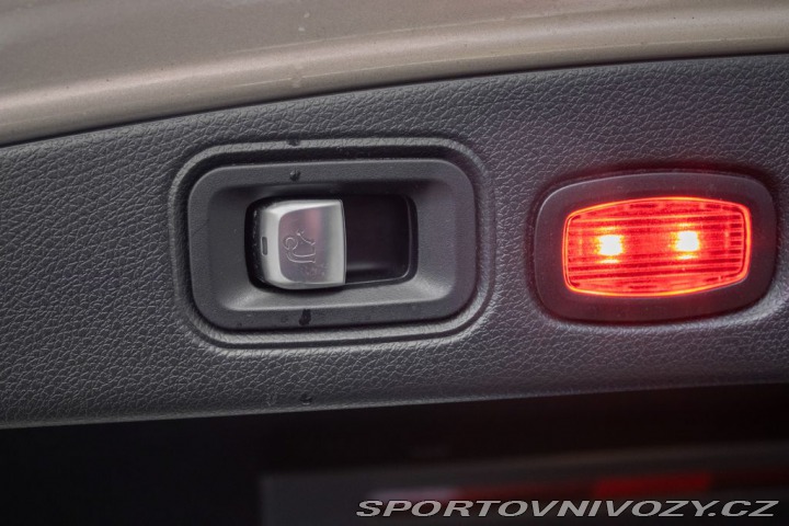 Mercedes-Benz E 2017