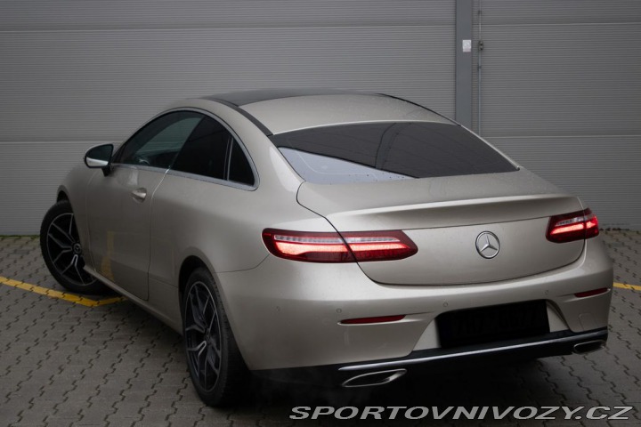 Mercedes-Benz E 2017