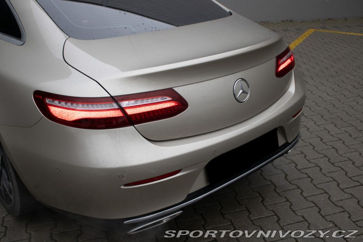 Mercedes-Benz E 2017