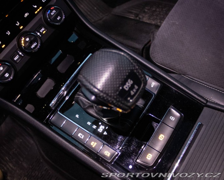 Škoda Superb 2.0 TSI 4x4 Sportline DS 2016