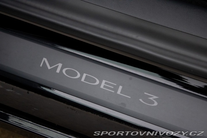 Tesla Model 3 Standard Range Plus 54kW 2021