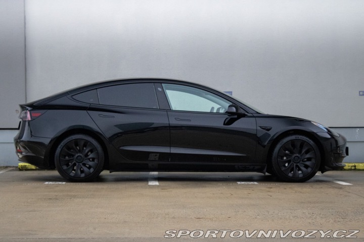 Tesla Model 3 Standard Range Plus 54kW 2021