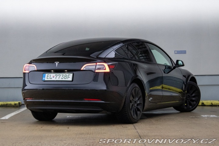 Tesla Model 3 Standard Range Plus 54kW 2021