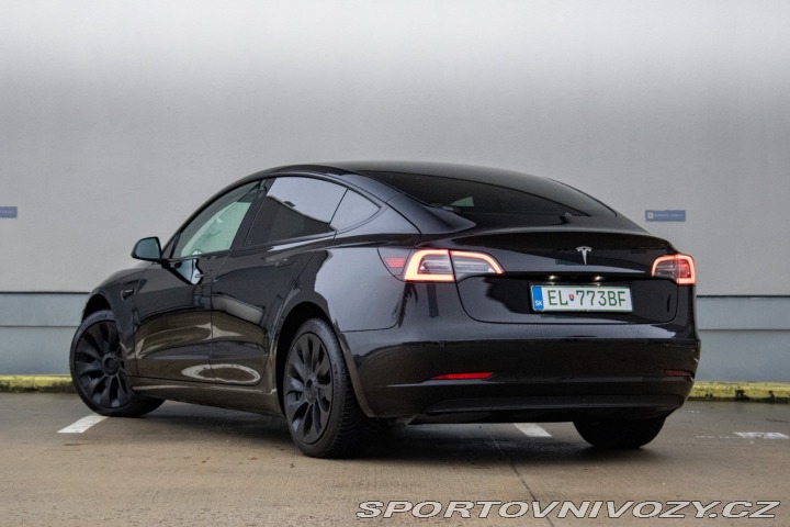 Tesla Model 3 Standard Range Plus 54kW 2021