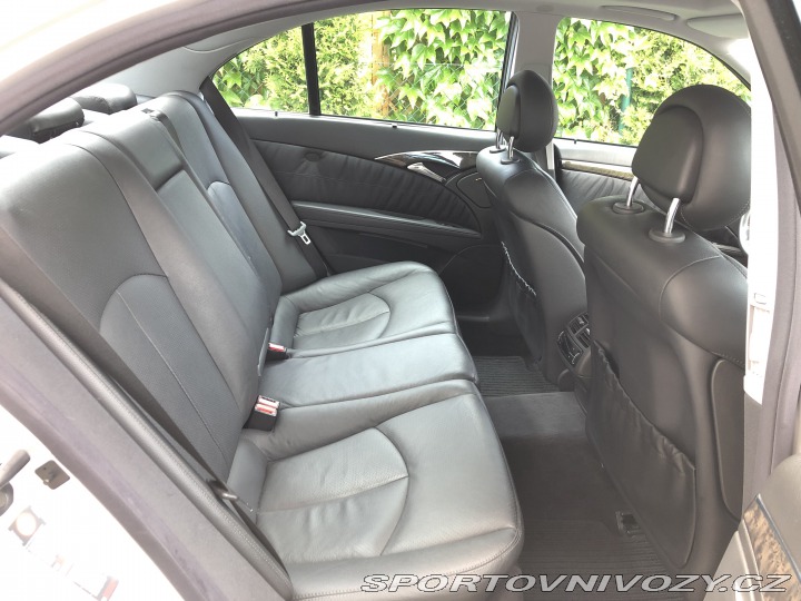 Mercedes-Benz E W211 2004