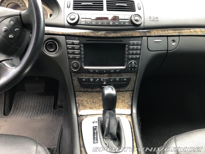 Mercedes-Benz E W211 2004