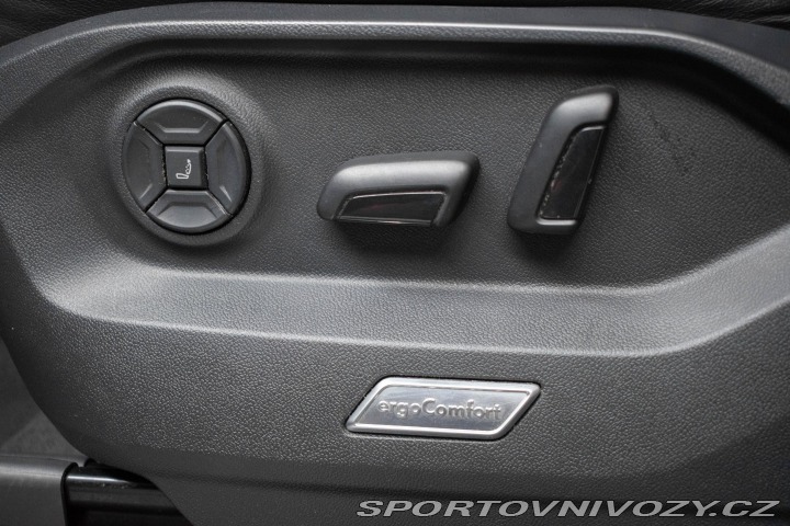 Volkswagen Ostatní modely Touareg 3.0 TDI TAŽNÉ*AIR*DPH*ČR 2019