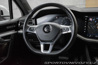 Volkswagen Ostatní modely Touareg 3.0 TDI TAŽNÉ*AIR*DPH*ČR 2019