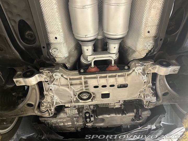 Volkswagen Ostatní modely PASSAT B7 3.6FSI 4x4 AUT 2011