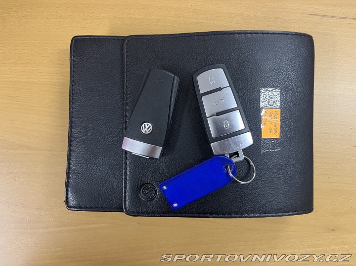 Volkswagen Ostatní modely PASSAT B7 3.6FSI 4x4 AUT 2011