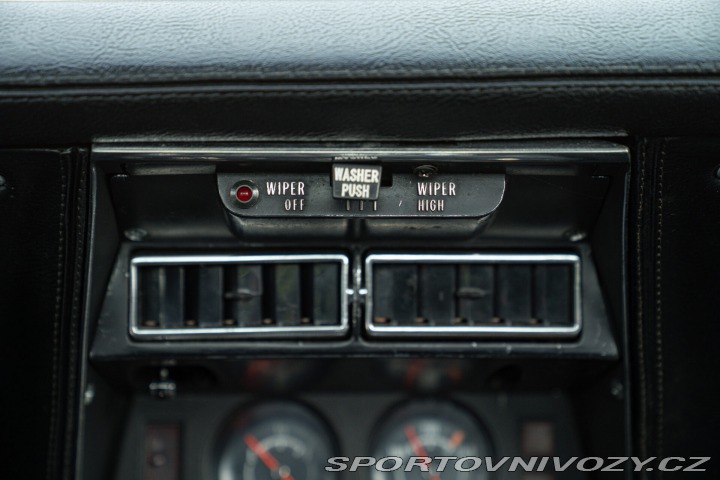 Chevrolet Corvette C3 STINGRAY 1972