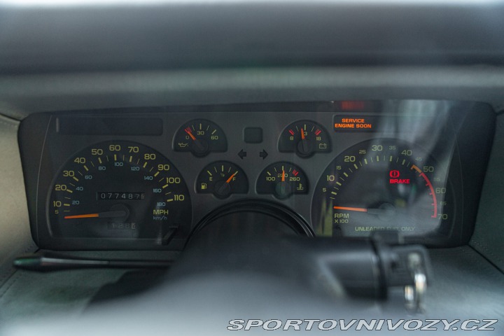 Chevrolet Camaro III Z28 RS 5.0 V8 1992