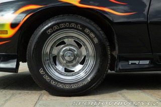 Chevrolet Camaro III Z28 RS 5.0 V8 1992