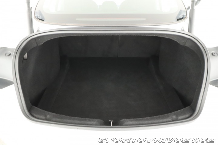 Tesla Model 3 Standard Range 60kWh 2024