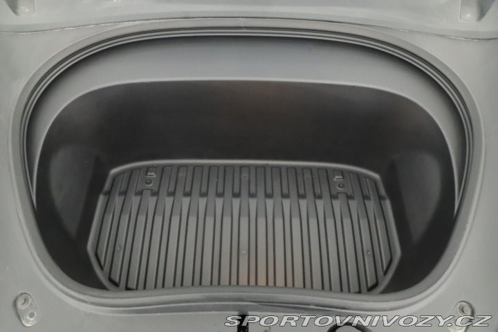 Tesla Model 3 Standard Range 60kWh 2024