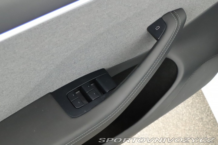 Tesla Model 3 Standard Range 60kWh 2024