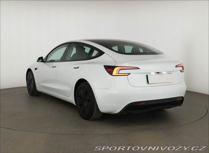 Tesla Model 3 Standard Range 60kWh 2024