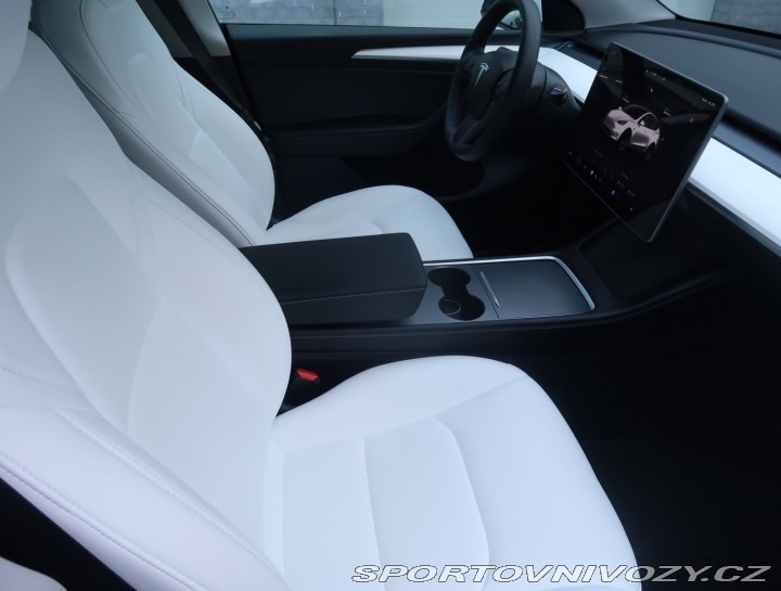 Tesla Model Y Long Range AWD 79kWh 2022