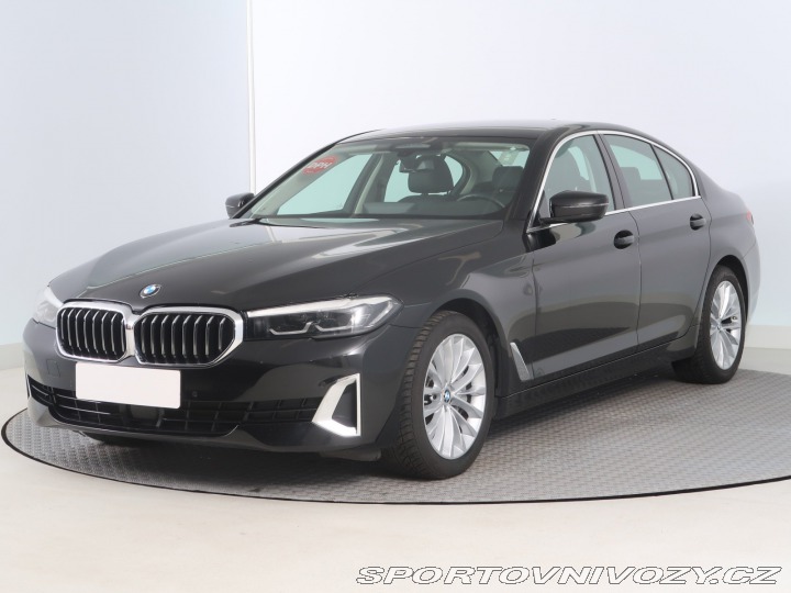 BMW 5 540i xDrive 2021