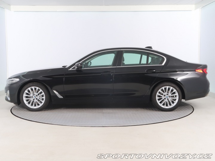 BMW 5 540i xDrive 2021