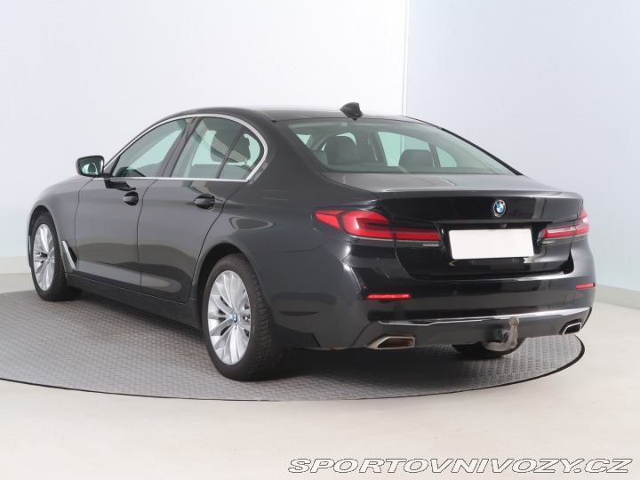 BMW 5 540i xDrive 2021