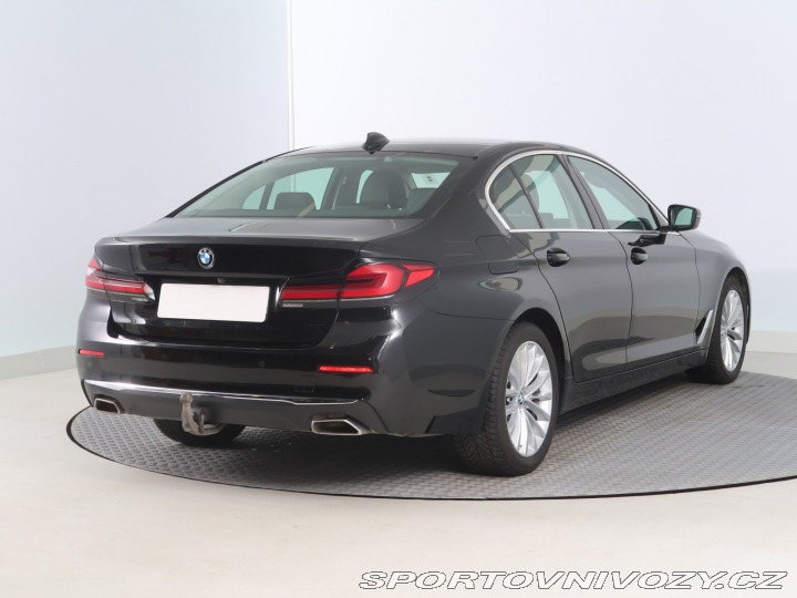 BMW 5 540i xDrive 2021