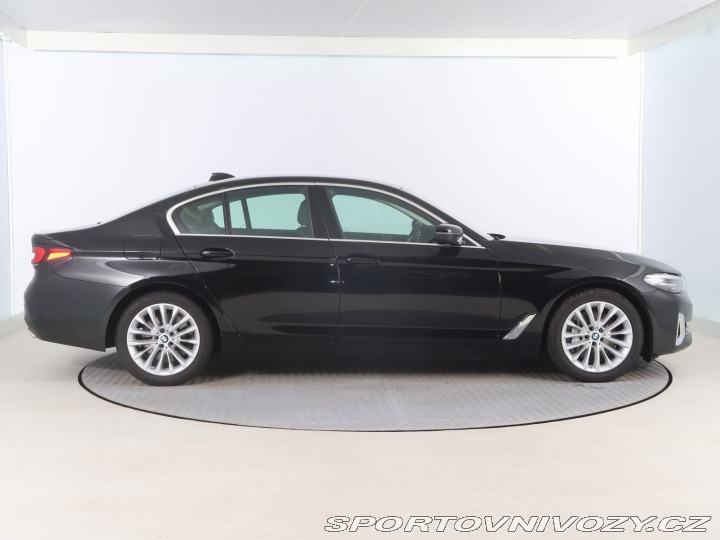 BMW 5 540i xDrive 2021