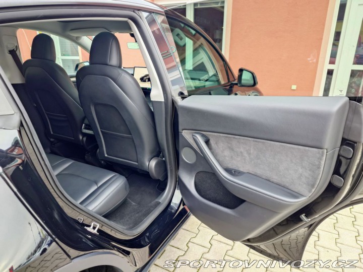 Tesla Model Y L.Range D. Motor 378kW PR 2022