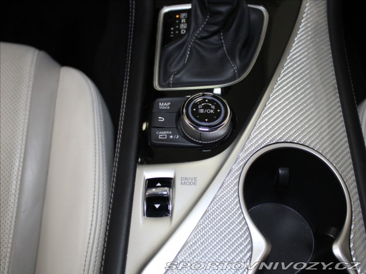 Infiniti Q60 3,0 V6TT 405koní AWD S Pr 2018