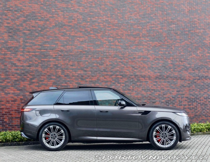 Ostatní značky Ostatní modely Land Rover Range Rover Sport  P550e Autobiography, Pln 2023
