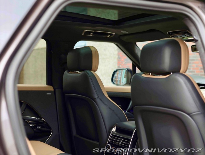 Ostatní značky Ostatní modely Land Rover Range Rover Sport  P550e Autobiography, Pln 2023