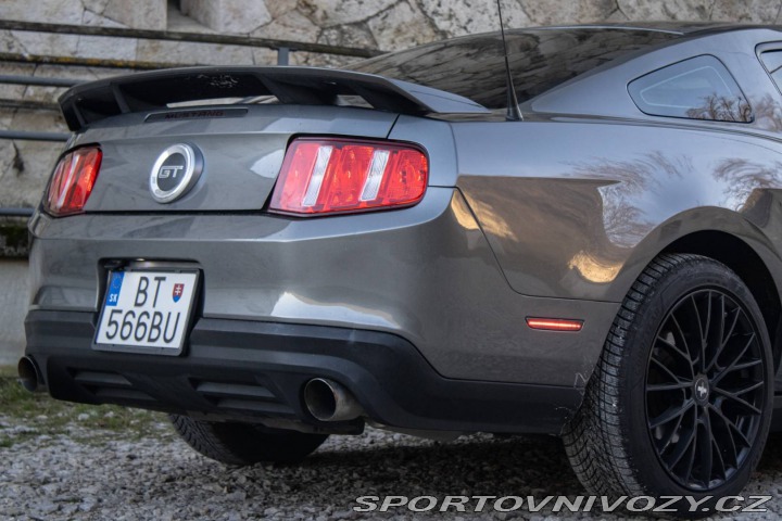 Ford Mustang GT 5.0 V8  / AJ NA SPLÁT 2011