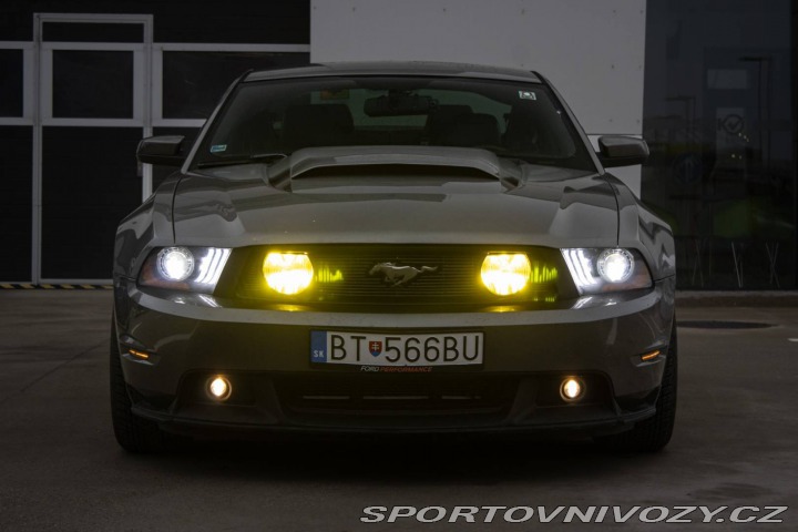 Ford Mustang GT 5.0 V8 - AJ NA SPLÁTK 2011