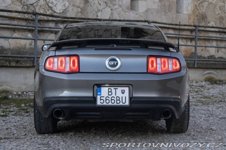 Ford Mustang GT 5.0 V8  / AJ NA SPLÁT 2011
