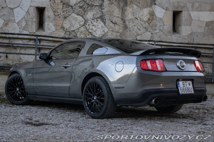 Ford Mustang GT 5.0 V8  / AJ NA SPLÁT 2011