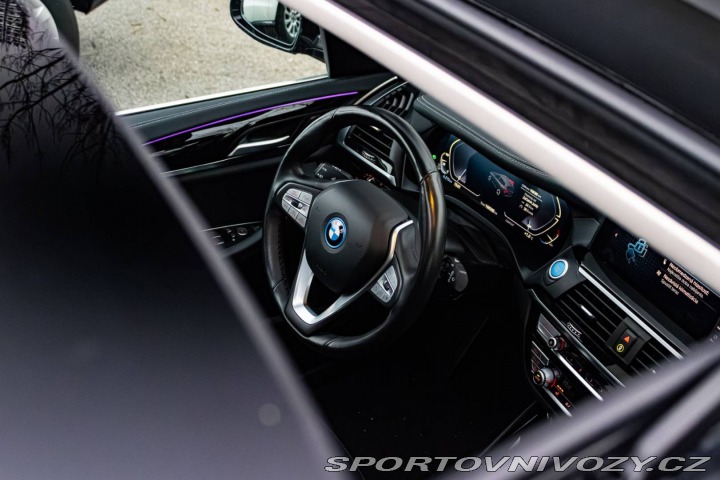 BMW iX3 210kW / TOP STAV / Panor 2021