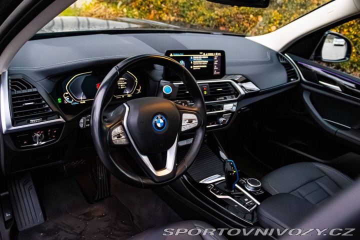 BMW iX3 210kW / TOP STAV / Panor 2021