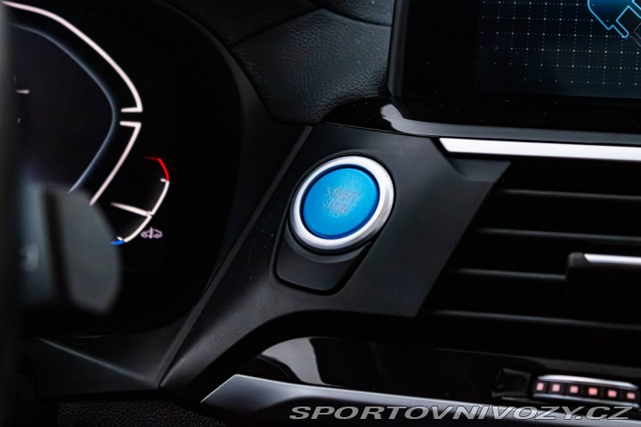 BMW iX3 210kW / TOP STAV / Panor 2021