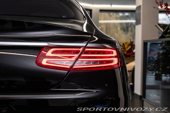 Mercedes-Benz S 4MATIC coupé 1800