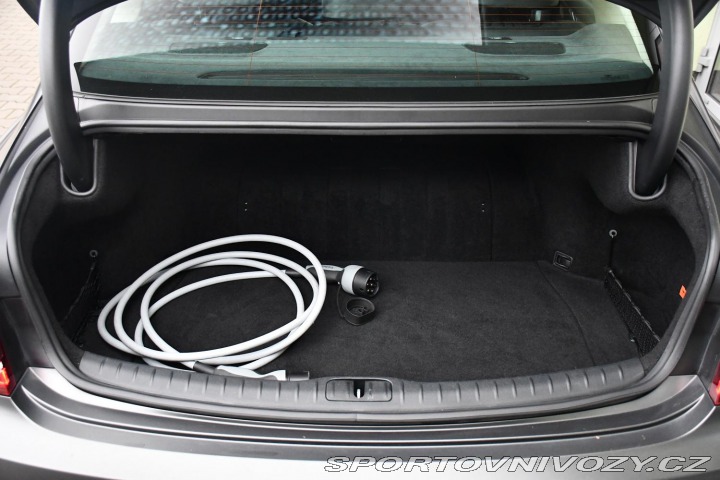 Ostatní značky Ostatní modely Genesis G80 AWD LUXURY SOLAR 97,4%SoH 2022